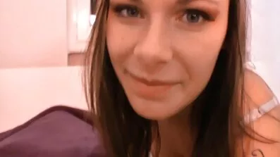Smart Eliza Ibarra gratis sexfilmer ler och knullar den 1 September.