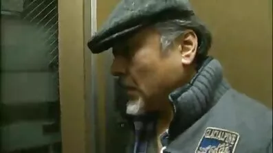 Hon gratis sex film på nätet blir fri vid gjutningen och knullar cancer.