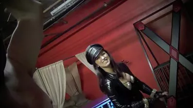 Ava Addams nya sexfilmer knullar med grannen.