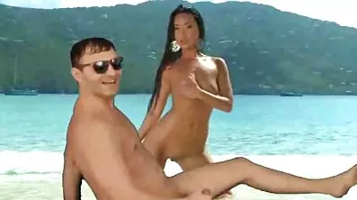 Asien Vargas svenskasexfilmer datum natt förvandlades till interracial sex.