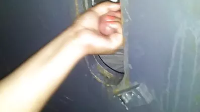 Gjutning av en svart man med en stor krokig kuk och en vit gratis svenska sexfilmer tjej.