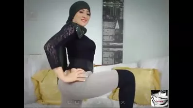 Spets Lenn Lennon har sex vid gjutningen. amatör sexfilmer