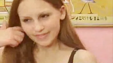 Isabel Moon är gift med två sexfilmer med äldre damer afroamerikaner.