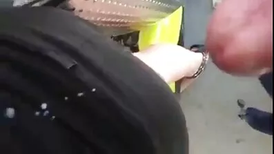 Amber Moore har ögonen på en stor sexfilmer med gamla damer svart kuk.