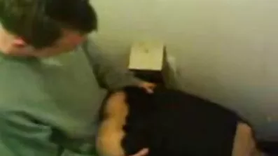 Eliza Ibarra fingrande hennes sexfilmer fitta.