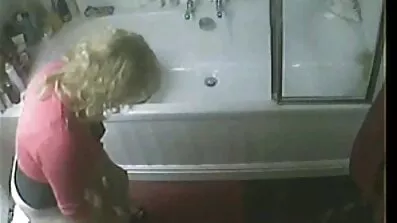 Italienska sexfilmer med äldre damer spektakulära fingering klitoris.