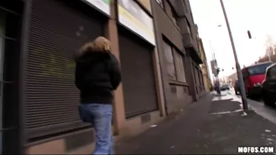 Med tanke på poolen bra sexfilmer renare.