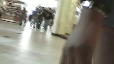 Lesbisk strap-on flickvän. sexfilmer gratis