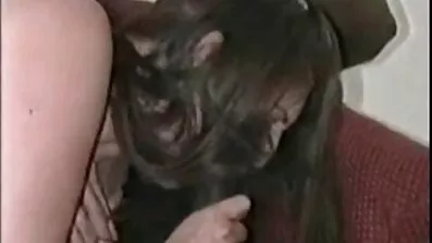 Tjejer suger krokiga kuk. sexfilmer gratis