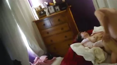 Mogen brud Ariella svenskasexfilmer Ferrera försöker en ung brudgum i sex.