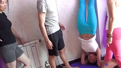 Tränaren tårar gratis sexfilmer idrottaren.