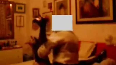 En fläkt gjorde en creampie i sexfilmer Kit Kates fitta.