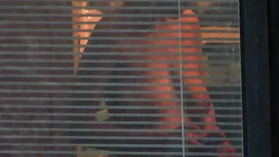 Vakt Tomm Gun Gunn fastnade en gammal kuk i tjuvens sex film äldre unga fitta.