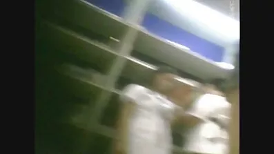 Avsugning, Deep throat från svenska sexfilmer gratis en vacker blondin.
